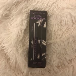 URBAN DECAY TOTAL PERVERSION BRAND NEW
